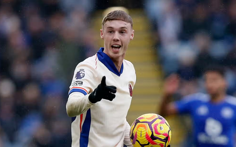 Cole Palmer đối diện áp lực lớn: Gallas kêu gọi dư luận hãy kiên nhẫn