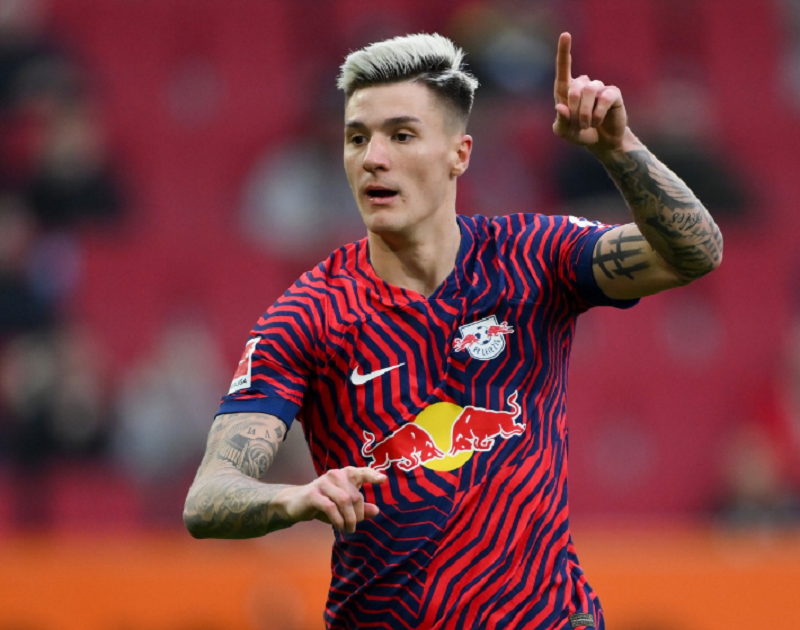 Không chỉ là 70 triệu euro, Arsenal cân não giữa Sesko và Gyokeres