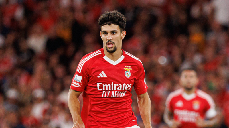 thomas-araujo-vao-tam-ngam-chelsea-benfica-lo-bi-cuon-vao-cuoc-choi-tai-chinh