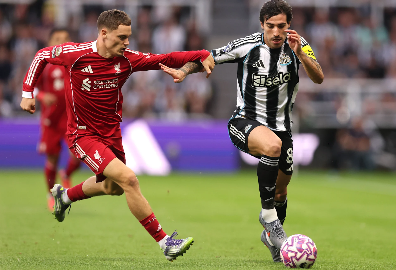 Newcastle United vs Liverpool (02:00 &#8211; 26/08) | Xem lại trận đấu