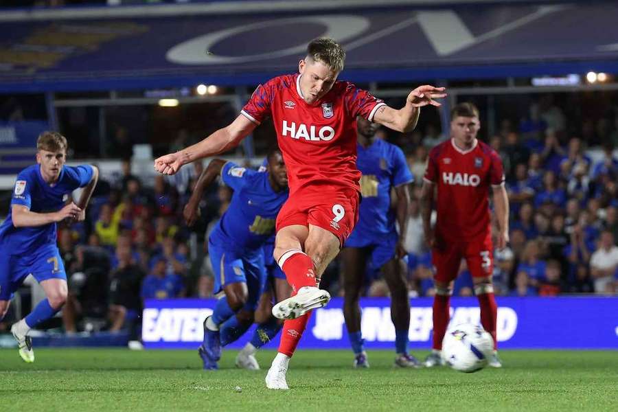 nhan-dinh-soi-keo-empoli-vs-reggiana-luc-23h00-ngay-15-8-2025