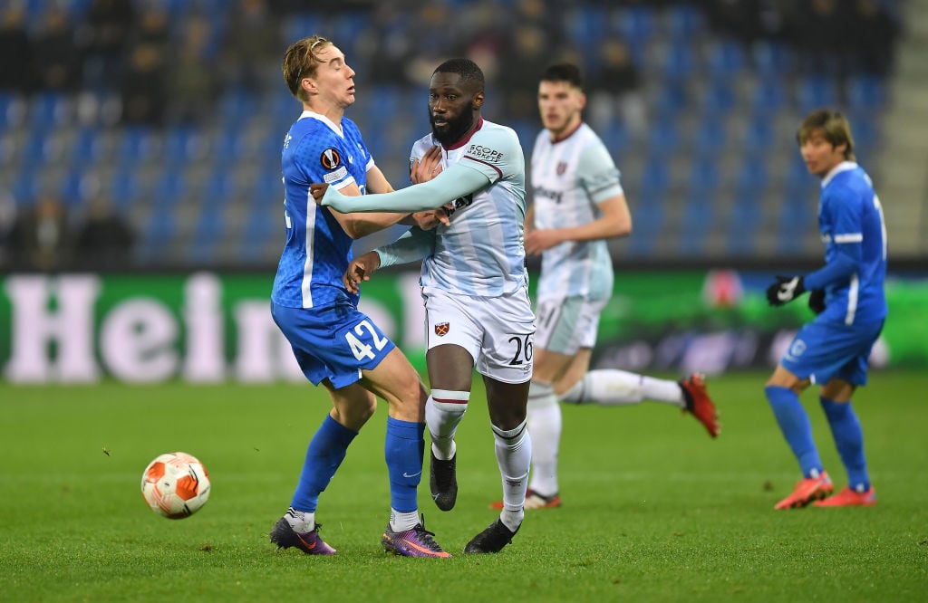 Nhận định soi kèo Lech vs Genk lúc 1h30 ngày 22/8/2025