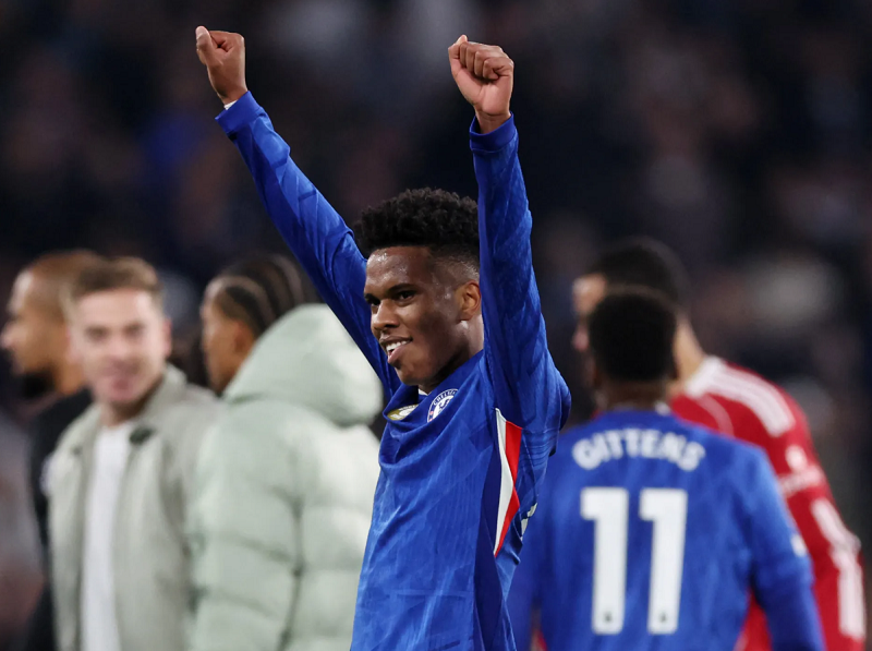 Estevao: Viên ngọc 18 tuổi khiến Chelsea bùng nổ và vượt xa mọi thước đo giá trị