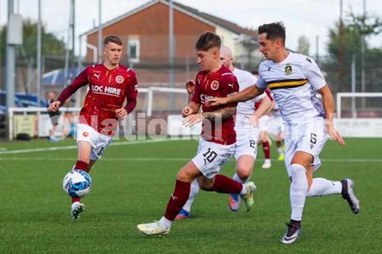 nhan-dinh-soi-keo-dumbarton-vs-stenhousemuir-luc-2h45-ngay-12-11-2025