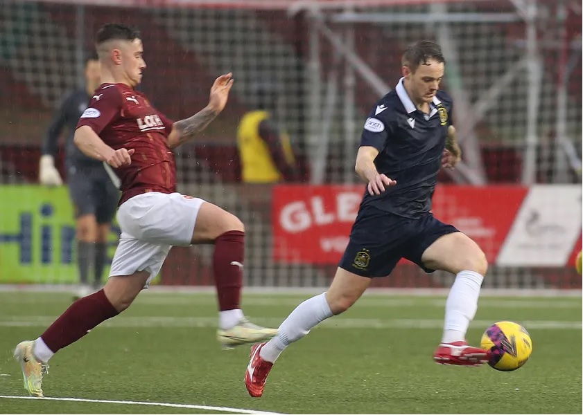 nhan-dinh-soi-keo-dumbarton-vs-stenhousemuir-luc-2h45-ngay-12-11-2025