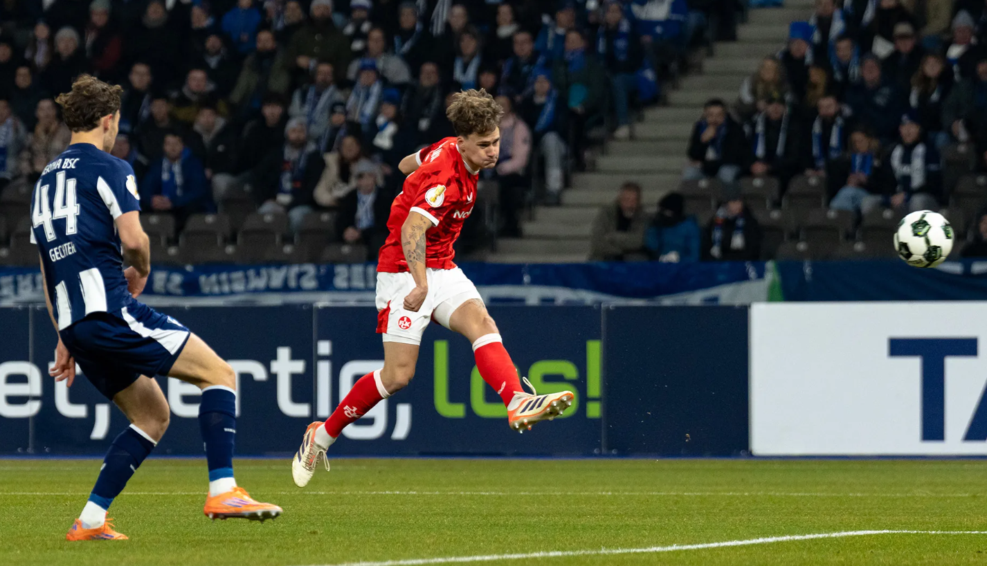 Hertha Berlin vs Kaiserslautern (00:00 &#8211; 03/12) | Xem lại trận đấu