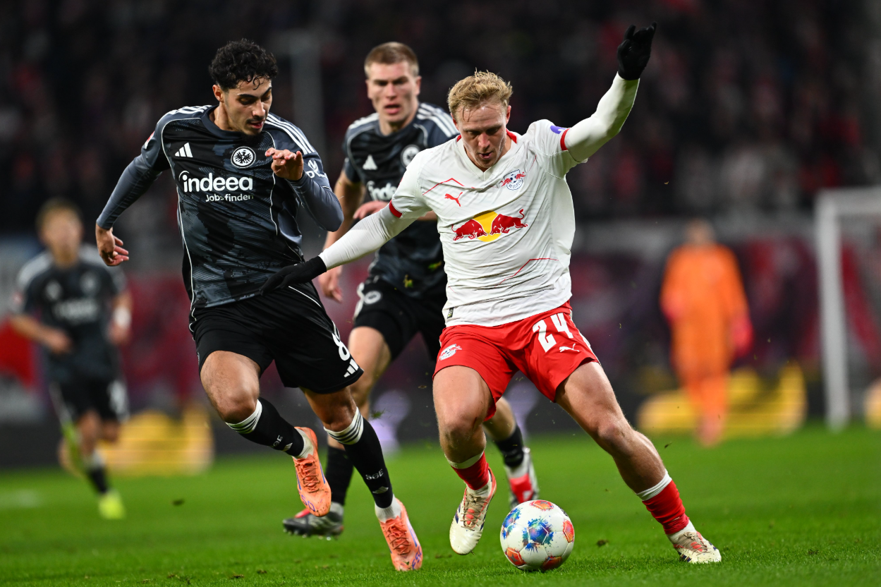 RB Leipzig vs Eintracht Frankfurt (00:30  07/12) | Xem lại trận đấu